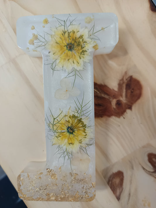 Lettre J en résine époxy