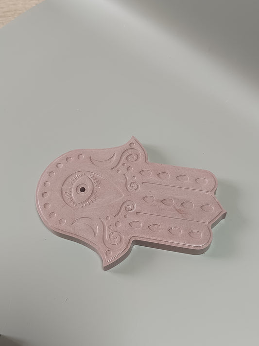 Main d'encens marron