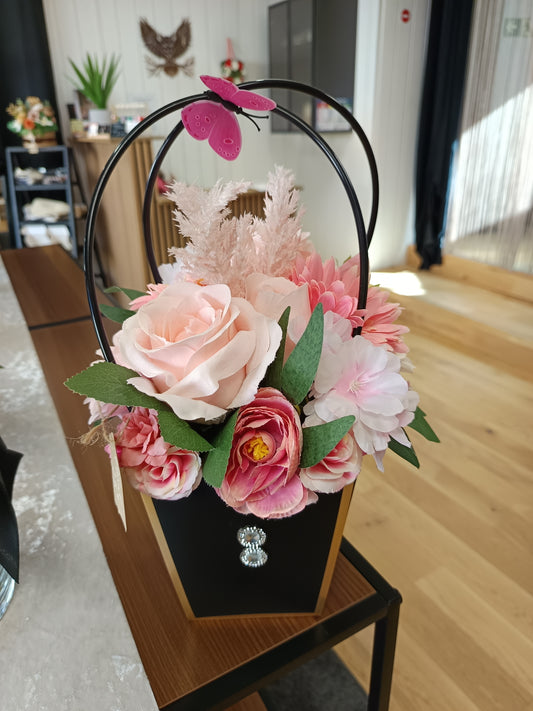 Panier fleuri
