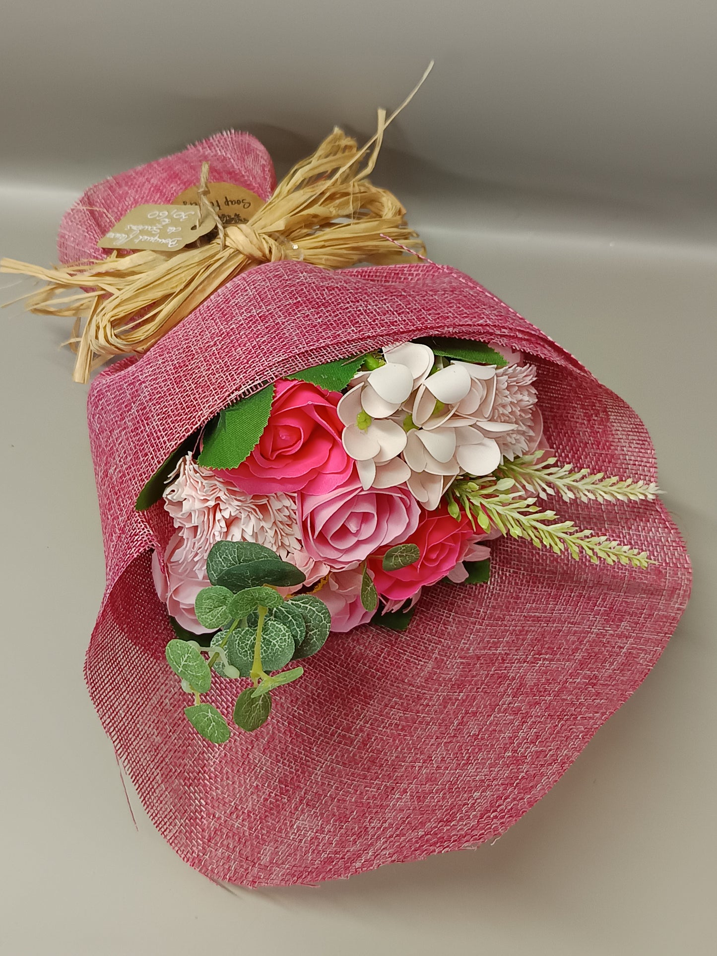 Bouquet de fleurs en savon sur support - Rose