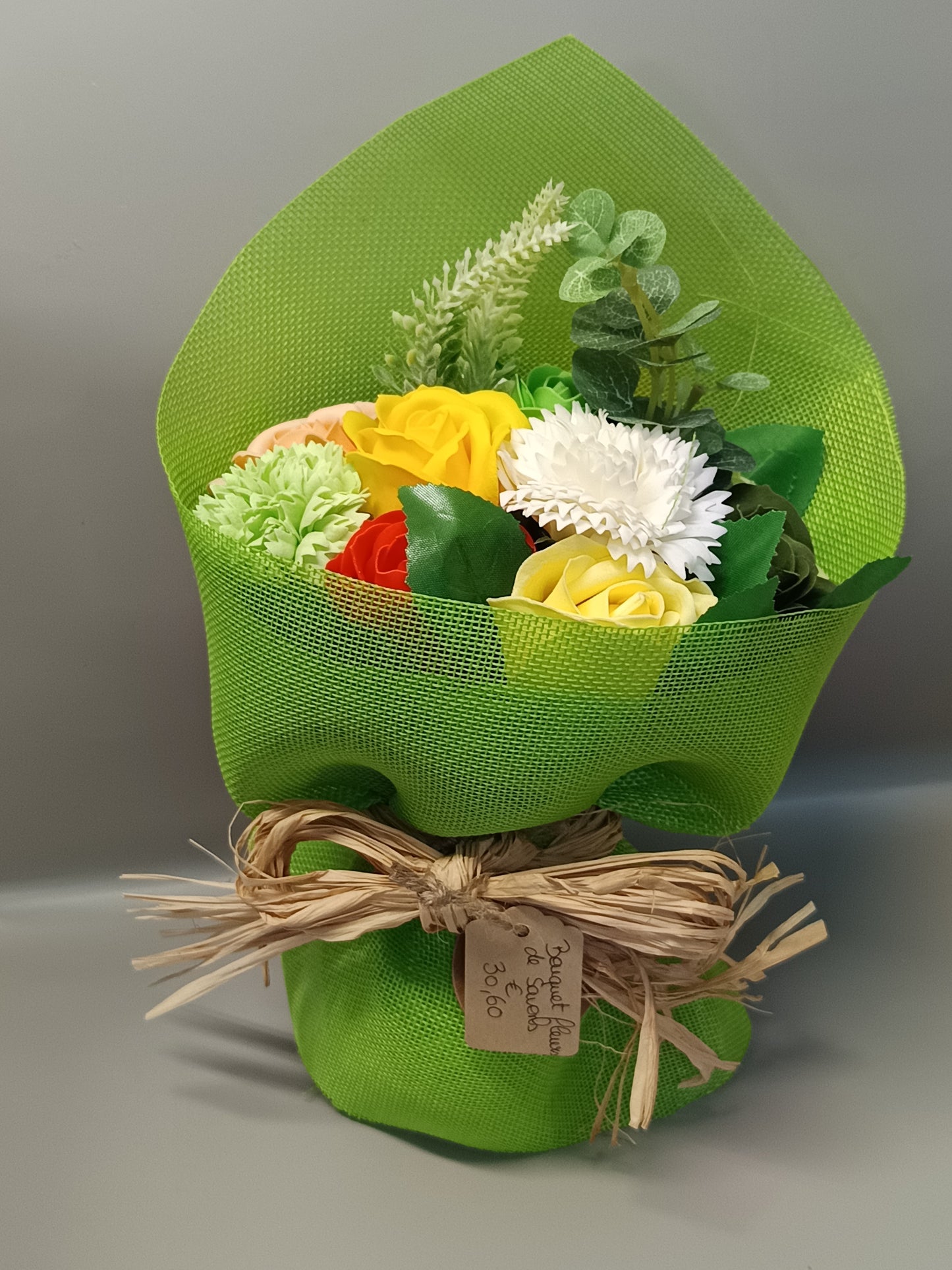 Bouquet de fleurs de savon vert jaune