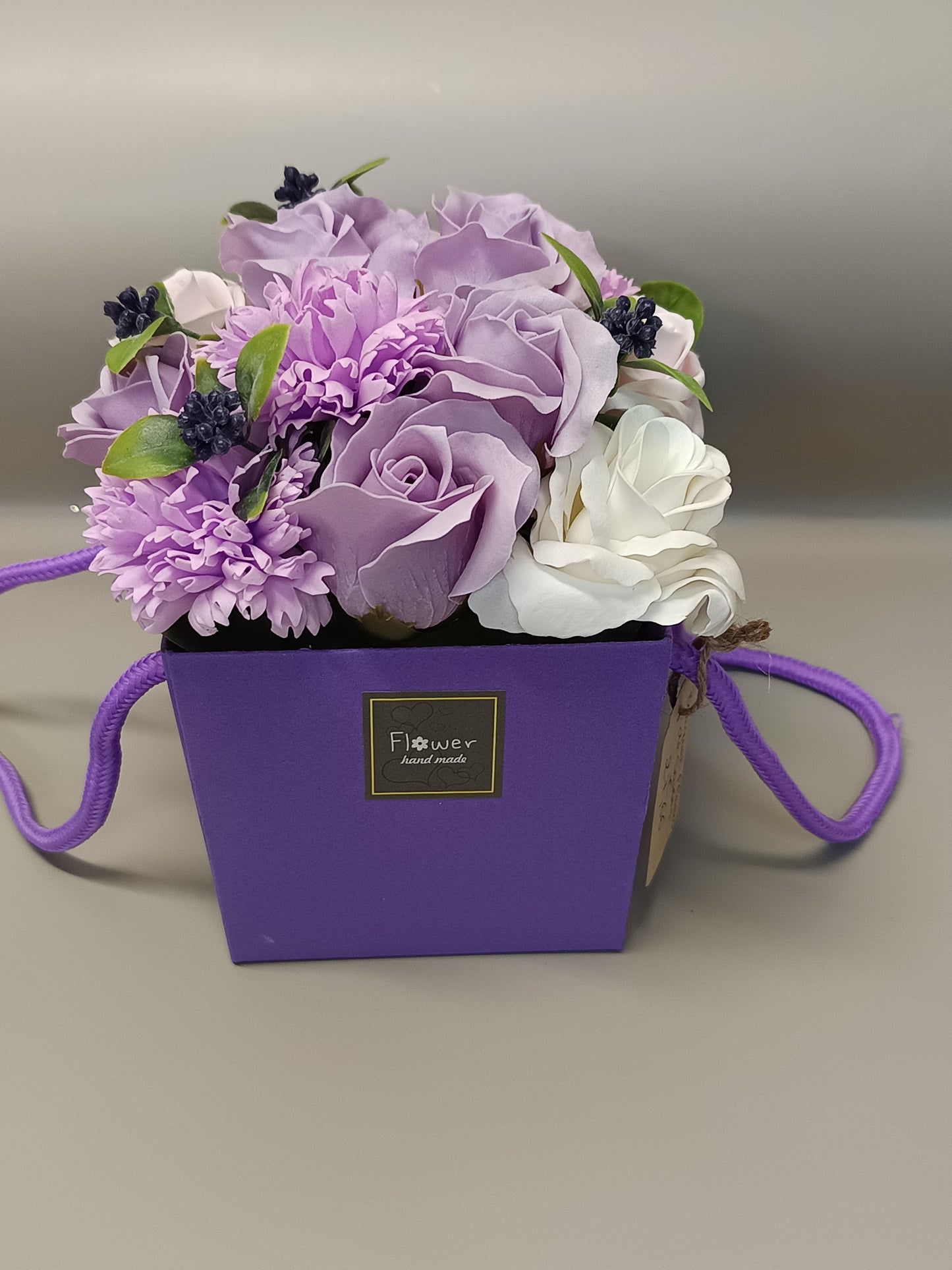 Bouquet de fleurs en savon - Rose lavande et œillet